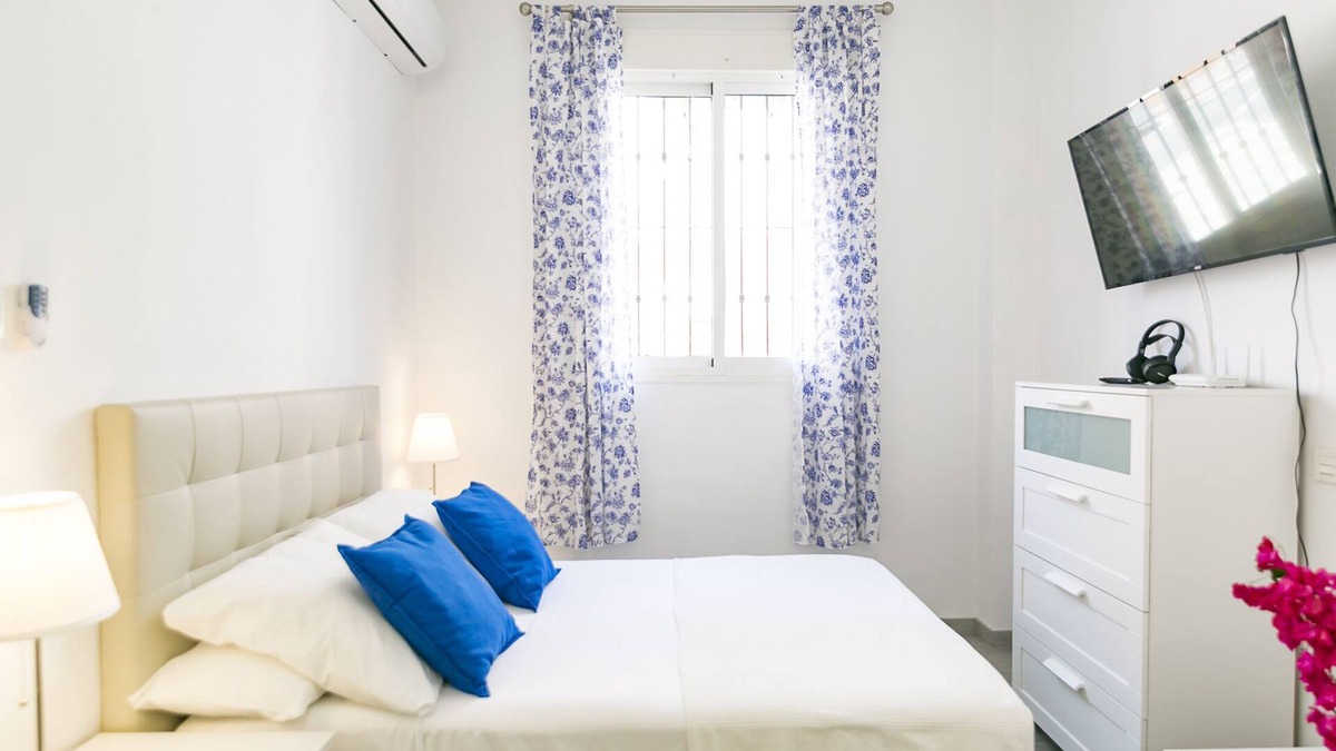 San Felipe Neri Apartment | "Picasso Premium Apartment", your break in the historic center of Malaga