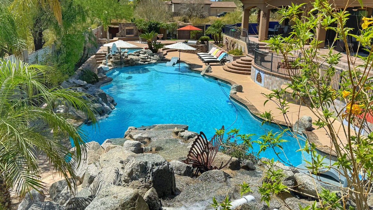 East Mesa House | Pickleball Court! +GIANT Pool w/Waterslide! Game Room, Hot Tub, Golf+