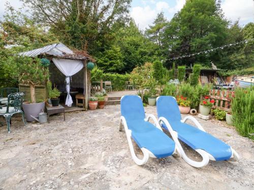 Dorchester House | Piddle Inn