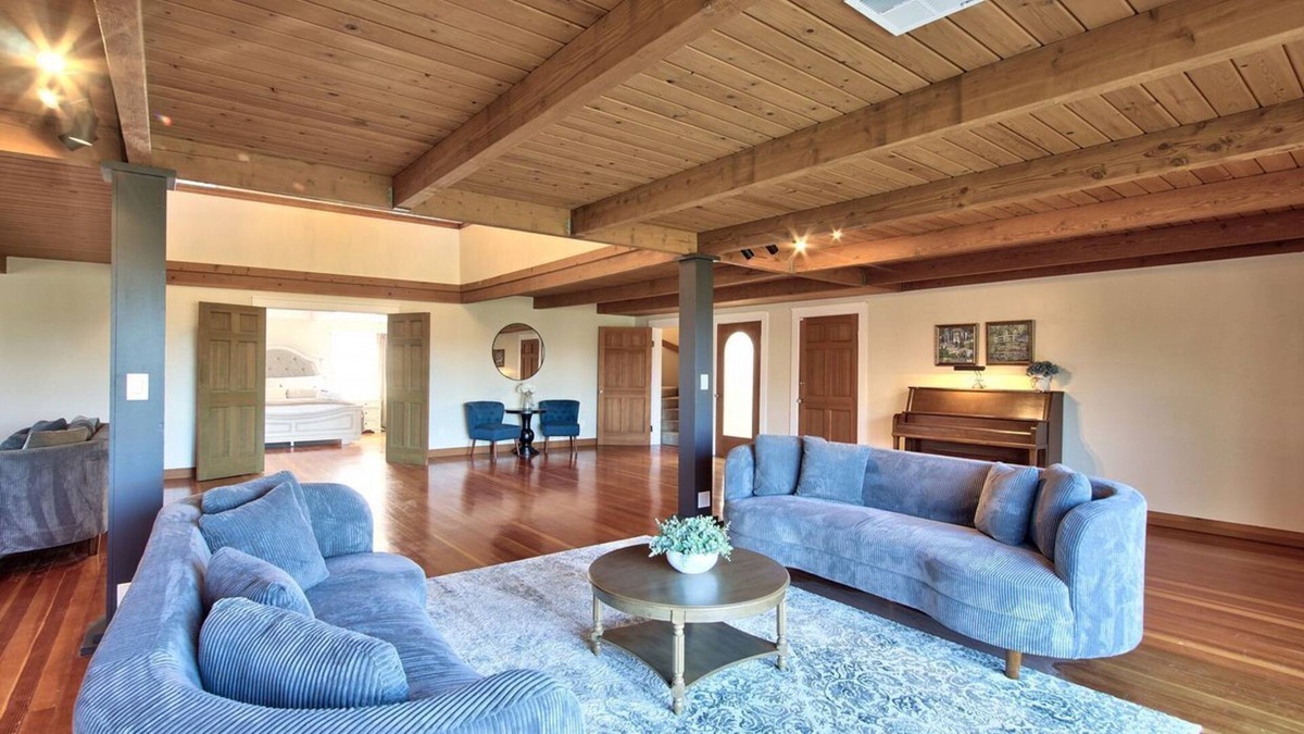 Carlton House | Pied-à-terre Retreat