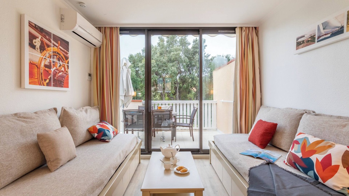 Le Lavandou House | Pierre & Vacances Residence L'Anse de Pramousquier