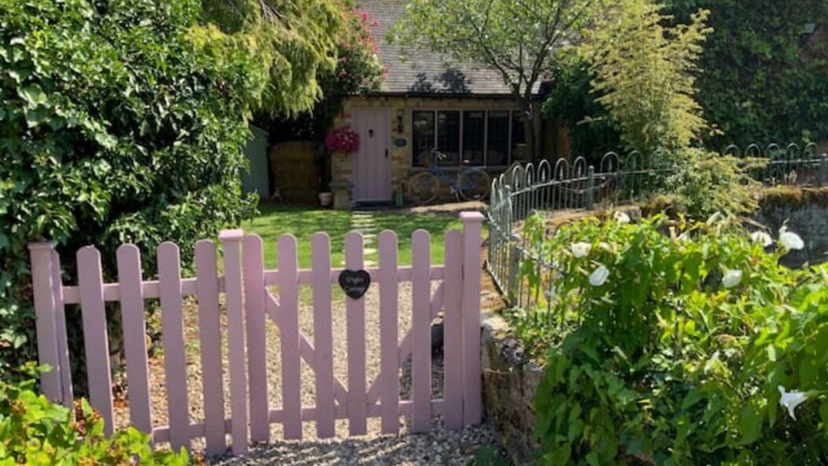 Wickhamford Cottage | Piglet Cottage Cotswolds
