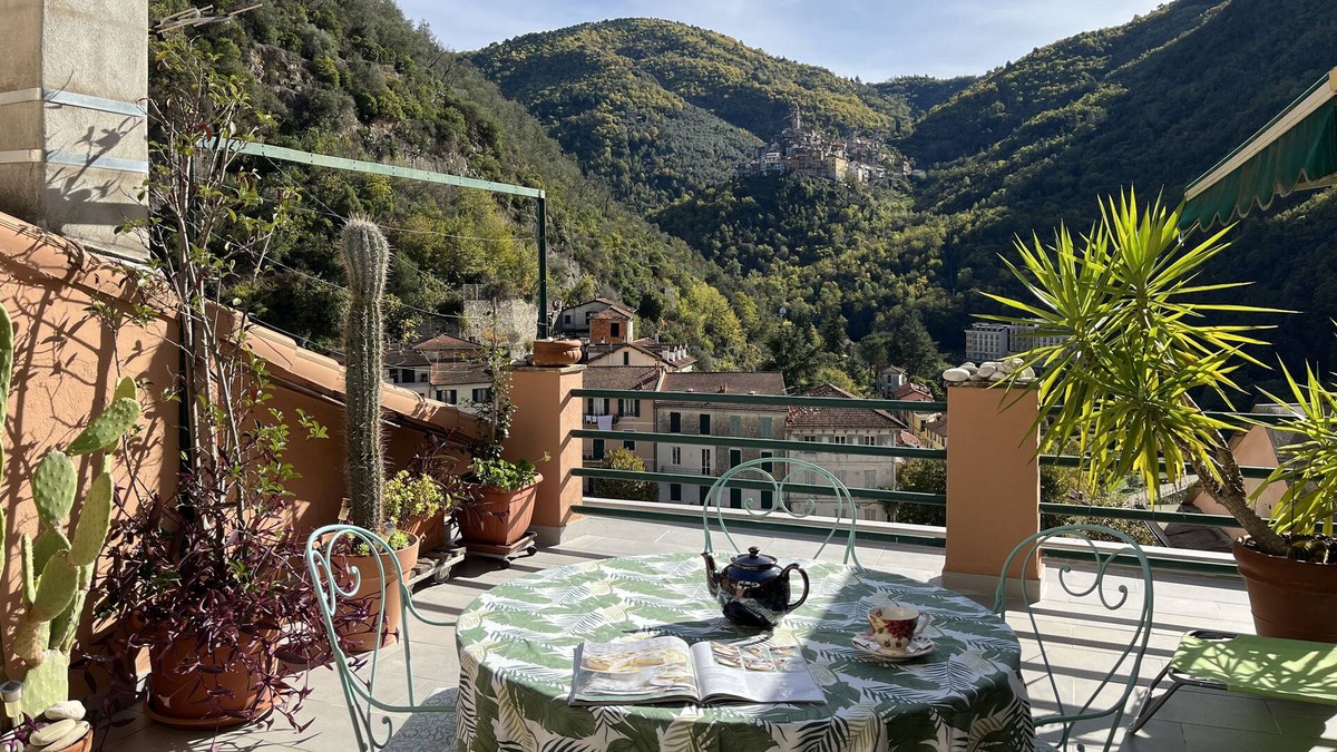 Pigna Condo | Pigna Paradiso in the Ligurian Alps