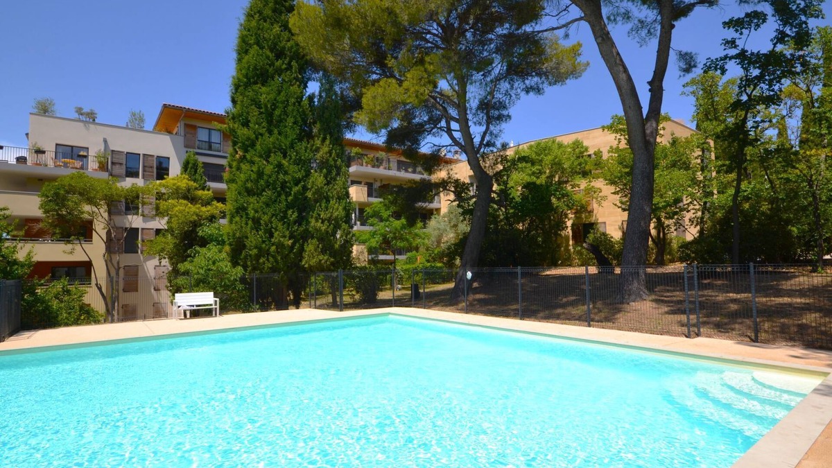 Sud Apartment | Pigonnet by Interhome