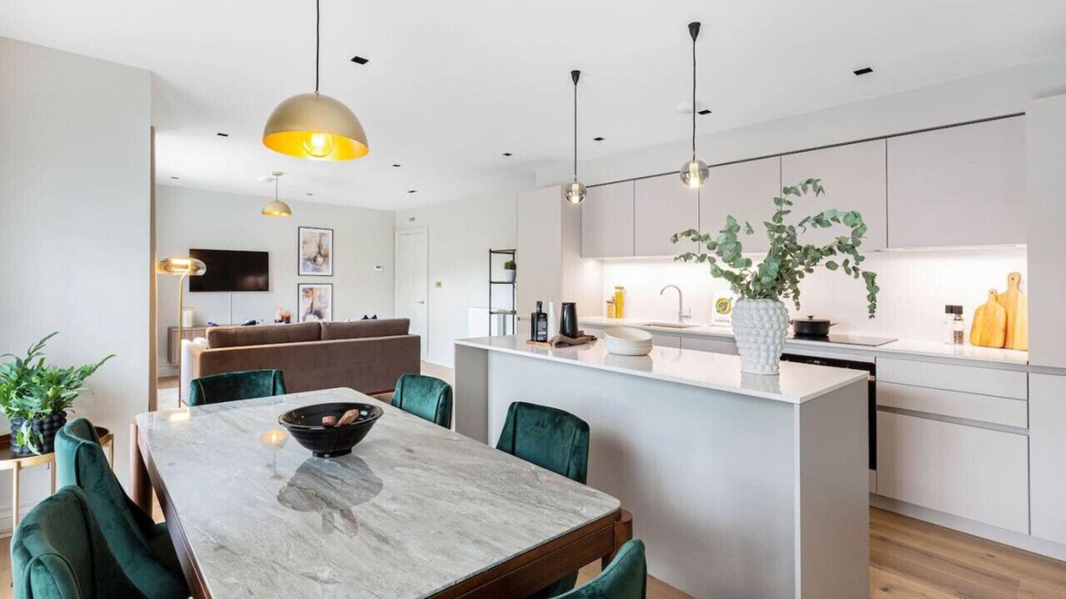 Churchill Apartment | Pimlico Road Chelsea 2 bedroom apartment