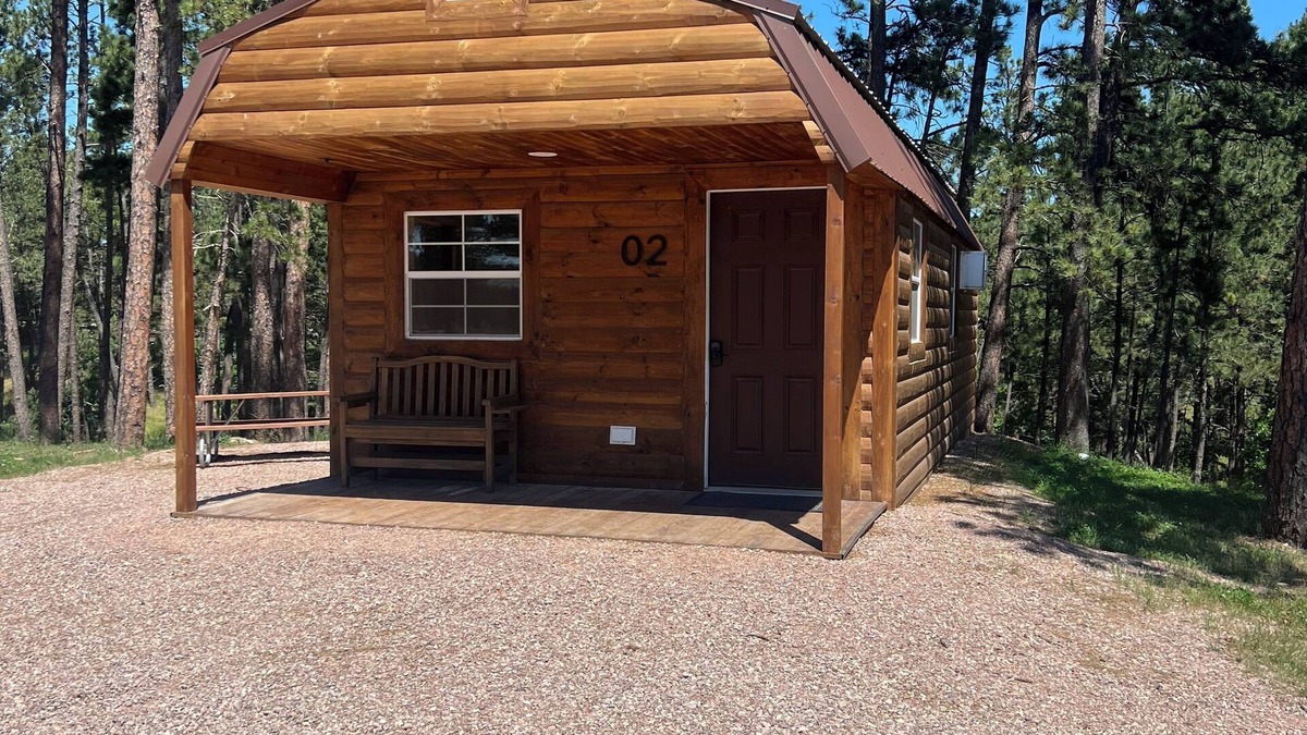 Rockerville Cabin | Pine Haven Lodging