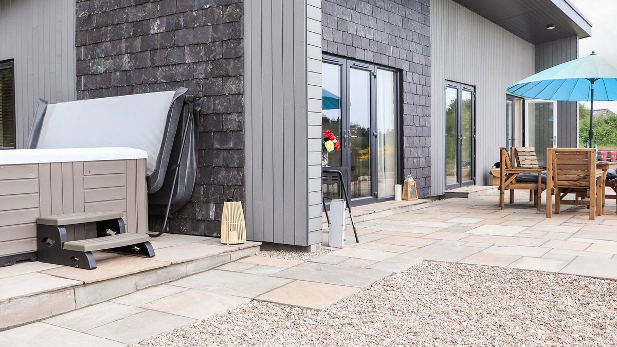 Dornoch Cottage | Pine Marten