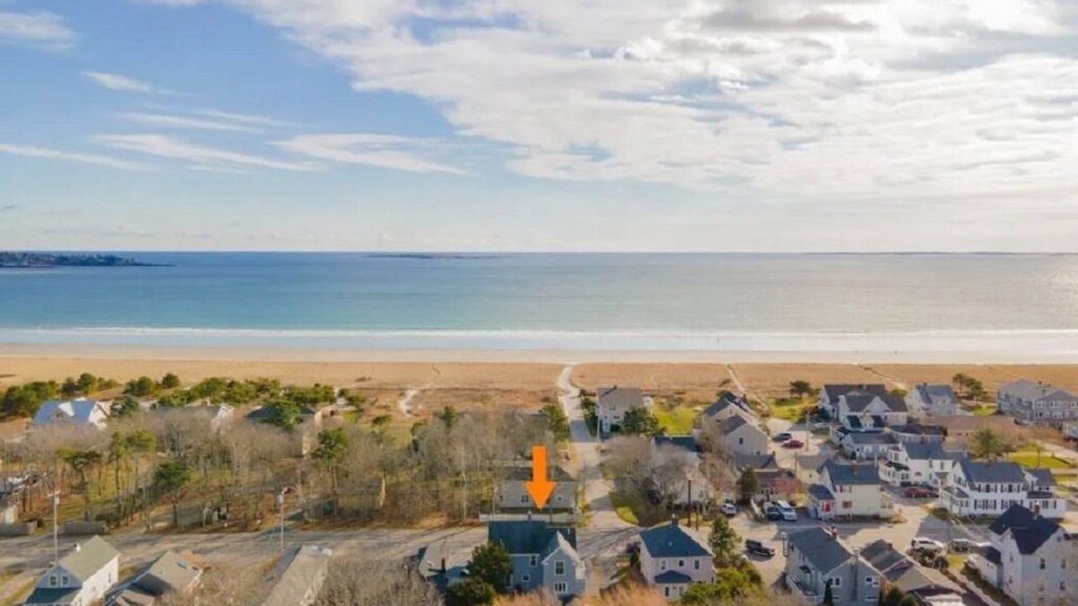 Pine Point House | Pine Point Beach House - steps from the beach!