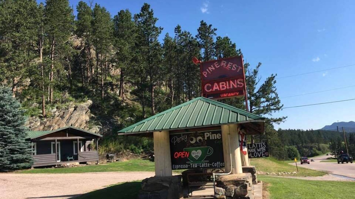 Hill City Cabin | Pine Rest Cabins