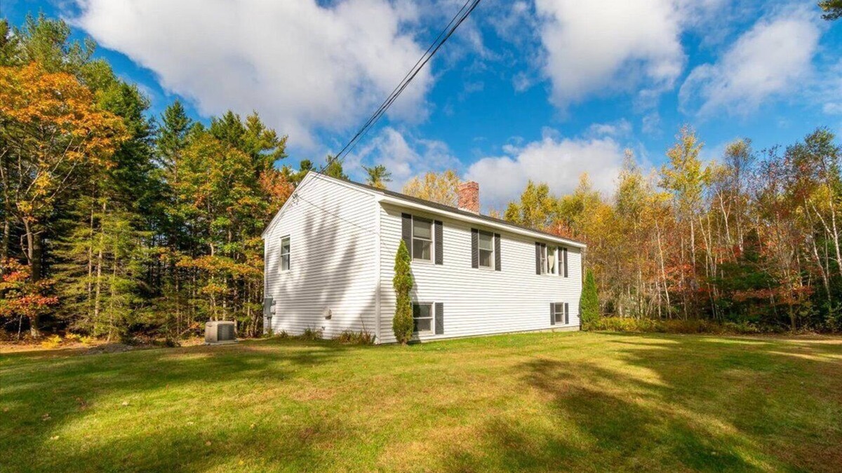Boothbay House | Pine & Sea- Best of Both On Barter's Island