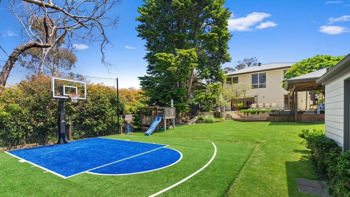 Mount Eliza House | Pine Tree Resort