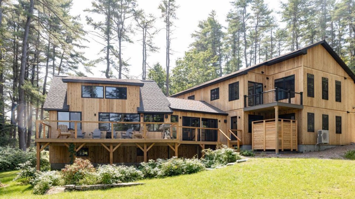 Naples Ski Chalet | Pinecrest Waterfront Private Beach New Cabin