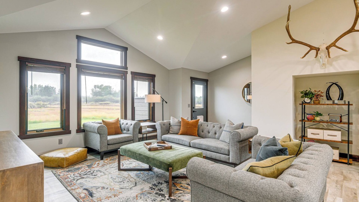 Pinedale House | Pinedale Getaway Near Hiking, Skiing & Lakes!