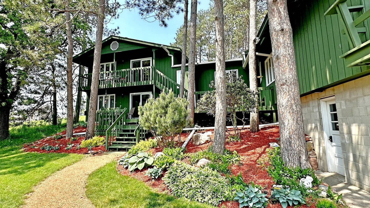 Baraboo House | Pinehaven Country Inn
