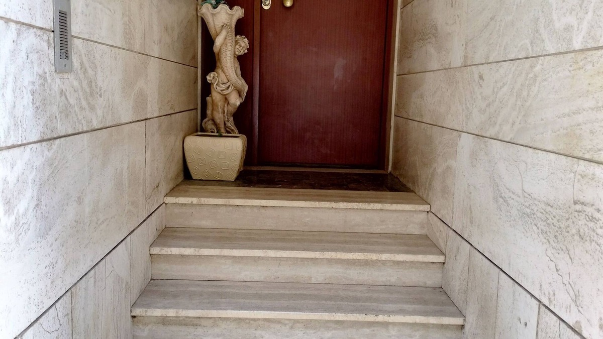 Castellana Grotte Apartment | Pinewood Central House