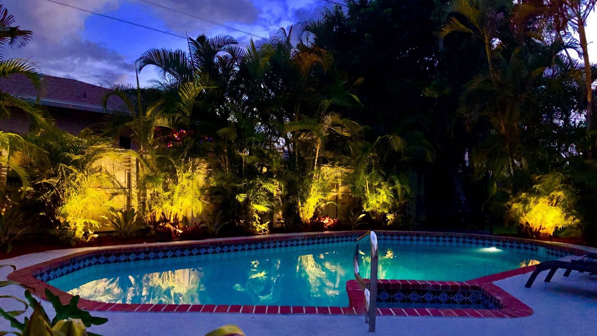 Dania Beach House | PIPER PALMS VILLA WELCOMES YOU!