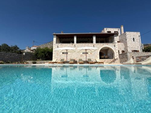 Omales Villa | Pirgos Petropoulea