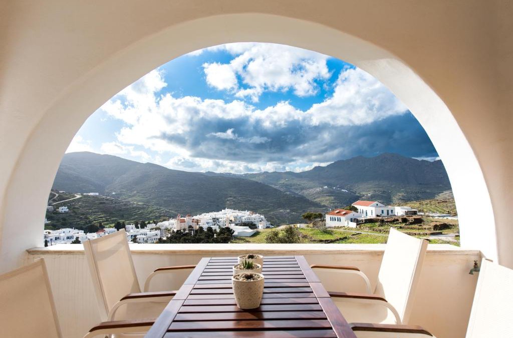 Panormos Apartment | Pirgos Suites
