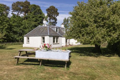 Kelso House | Pirnie Cottage