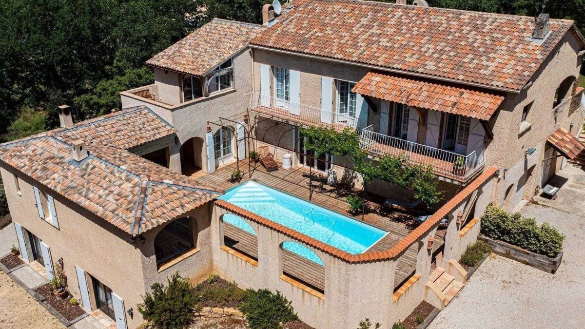 Evenos House | Piscine Chauffée Privée - Parc Régional Naturel St