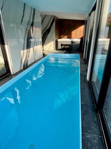 Anglet Apartment | Piscine et jacuzzi Loft ravissant dans une maison basque