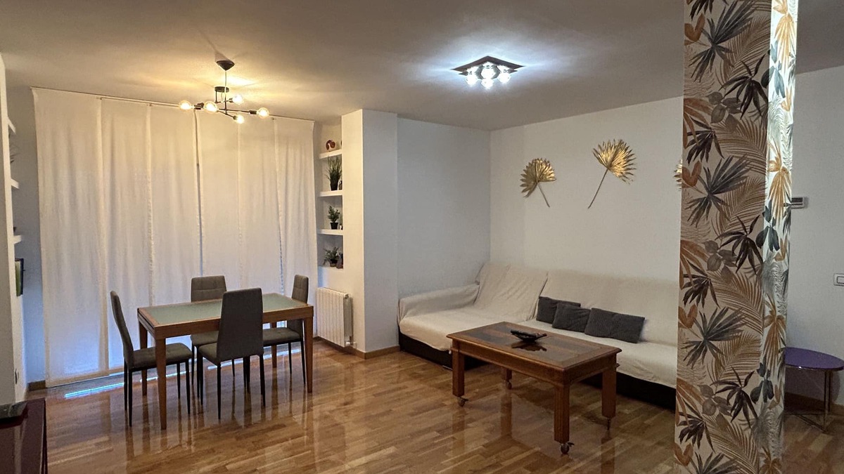 Ciudad Real Condo | Piso 3D y 2B, CON Gran Piscina