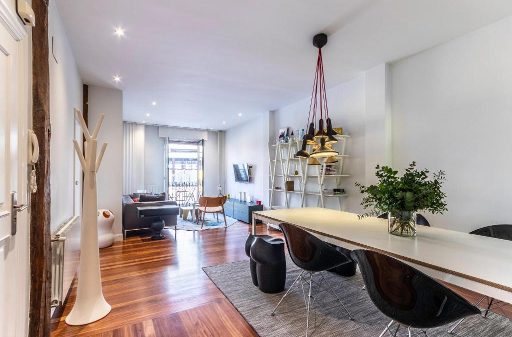 San Francisco Apartment | PISO DE DISEÑO JUNTO AL CASCO VIEJO