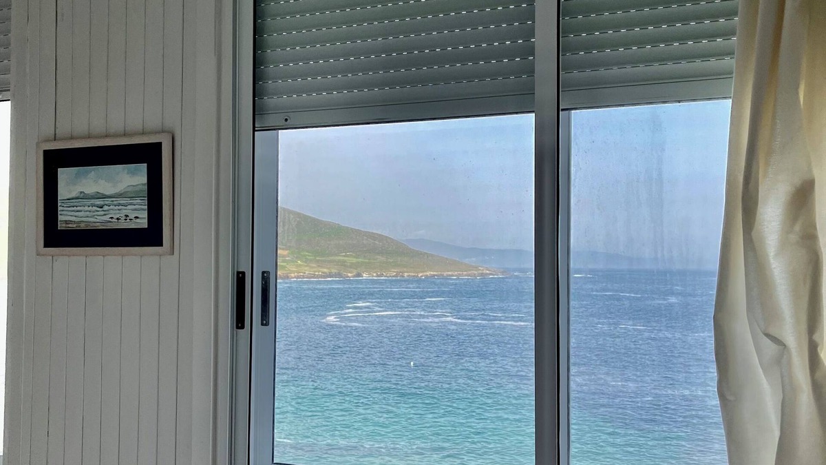 Laracha Condo | Piso en Primera Linea en Caion