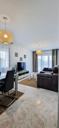 Cassa de la Selva Apartment | Piso turístico Cassa de selva