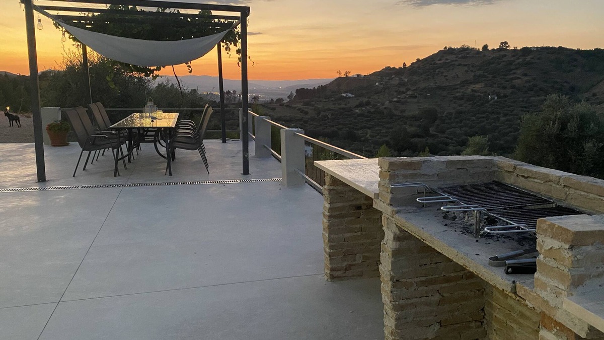 Pisticci House | Pisticci -Matera. Rustic house with a magnificent view in olive grove