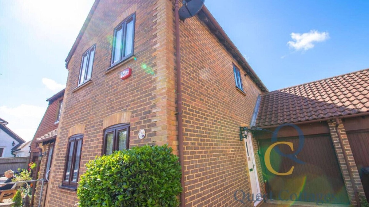 Tenterden Cottage | Pittlesden Cottage – Ideal Location - Tenterden