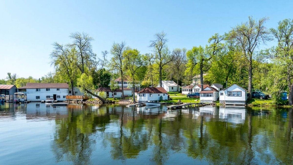 Gores Landing Cottage | Plank Road Cottages & Marina - 1 Bdrm - Rice Lake - Gore's Landing