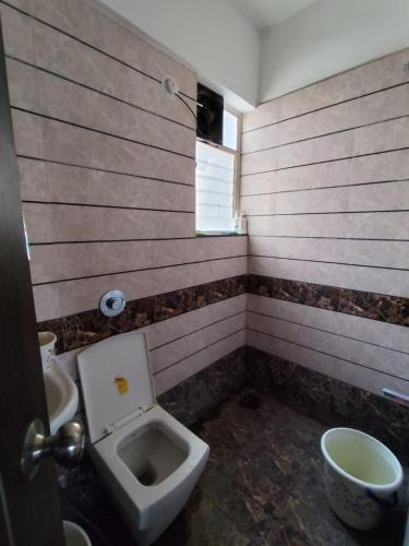 Paud Apartment | Platinum 1bhk AC FLAT