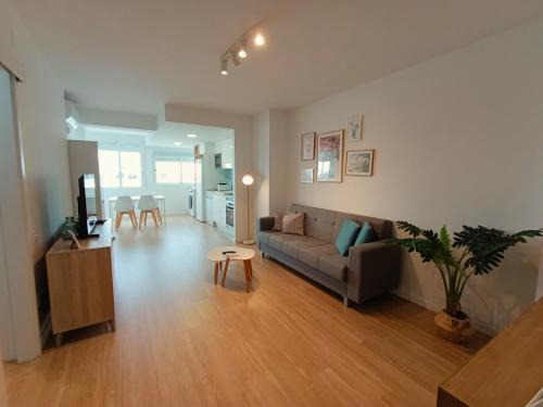 Puig Apartment | Play-Puig Beach Flat