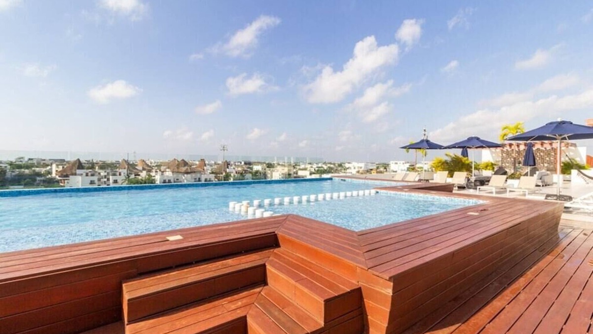 Gonzalo Guerrero Condo | PlayaDelCarmenCondoRental, Rooftop Pool/Great Area