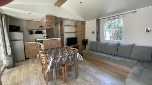 Les Mathes House | Pleasant 3bed Mobilhome Siblu Bonne Anse La Palmyre