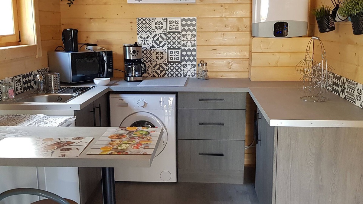 Calorguen Ski Chalet | Pleasant and peaceful fully-equipped wooden chalet