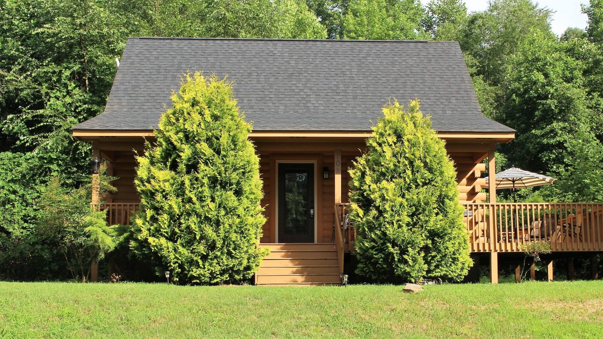 Rutherfordton Cabin | Pleasant Country Cabin - Approx 8 minutes to TIEC