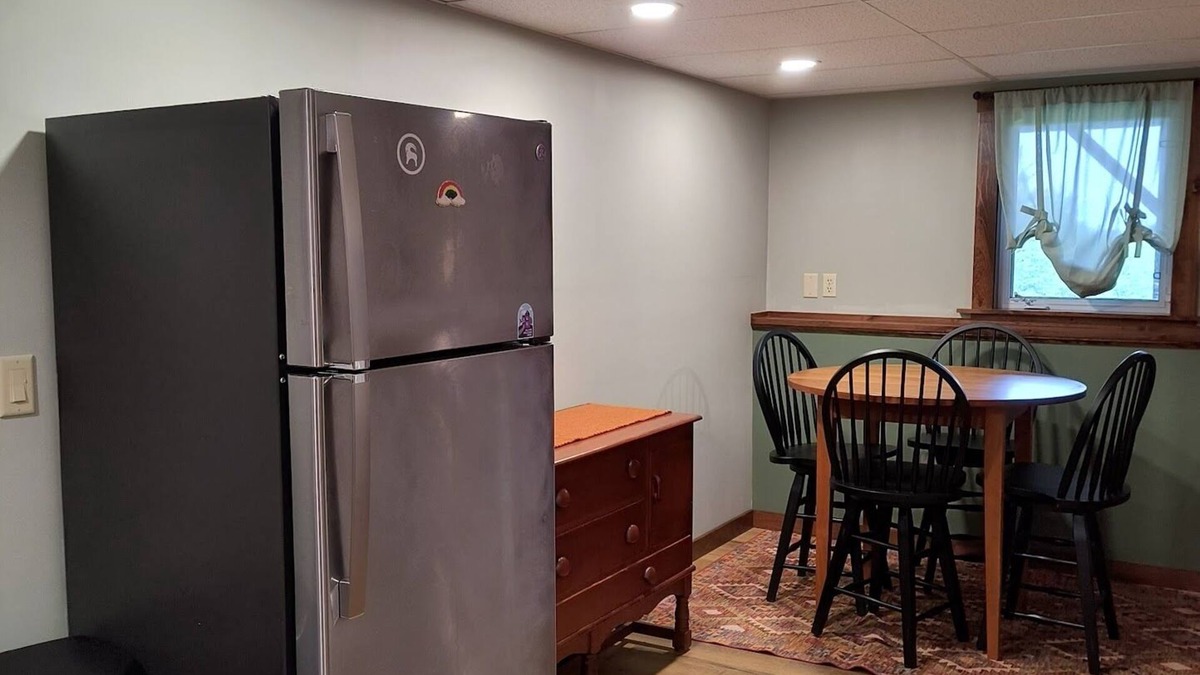 Newport Apartment | Pleasant, spacious studio in Newport with gorgeous view of Lake Memphremagog