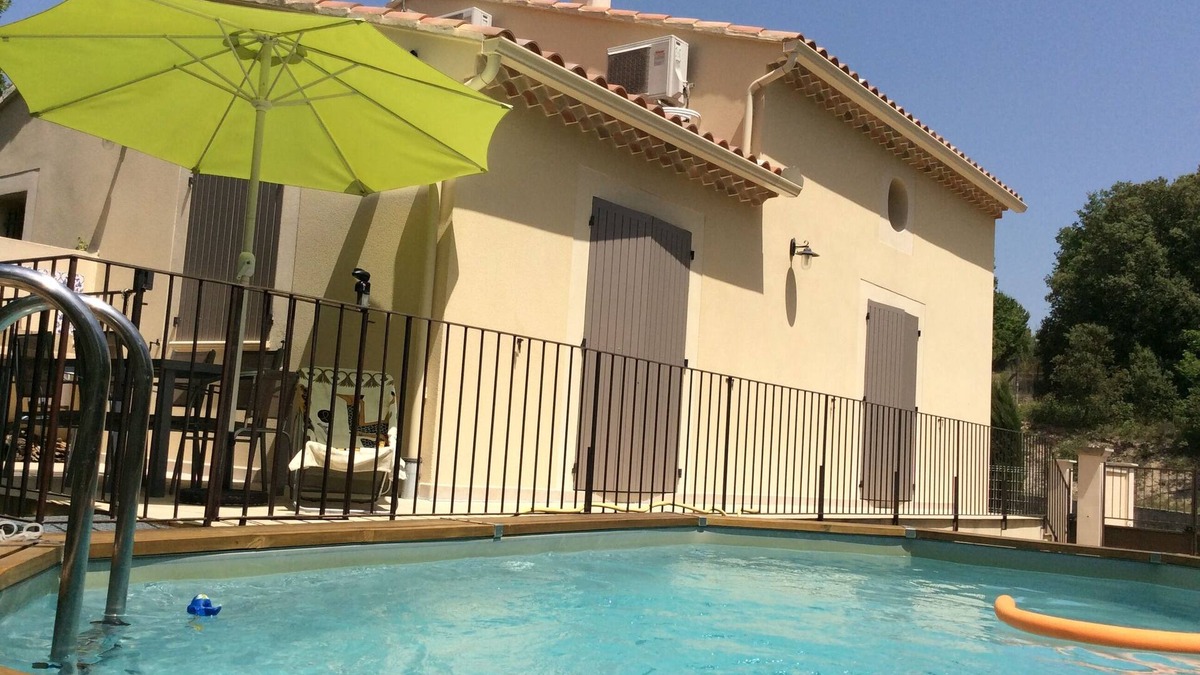 Mormoiron House | Pleasant villa at the foot of the ventoux with pool, near a lake