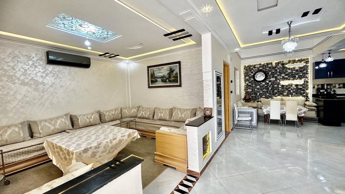 Oujda Villa | Pleasant Villa well equipped with Terrace & Garage & Fiber