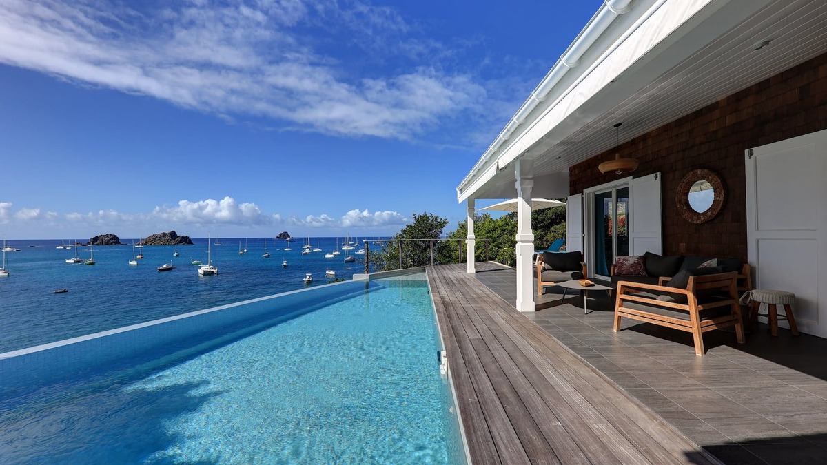 Public Villa | Please Inquire Before Booking – Luxury Villa