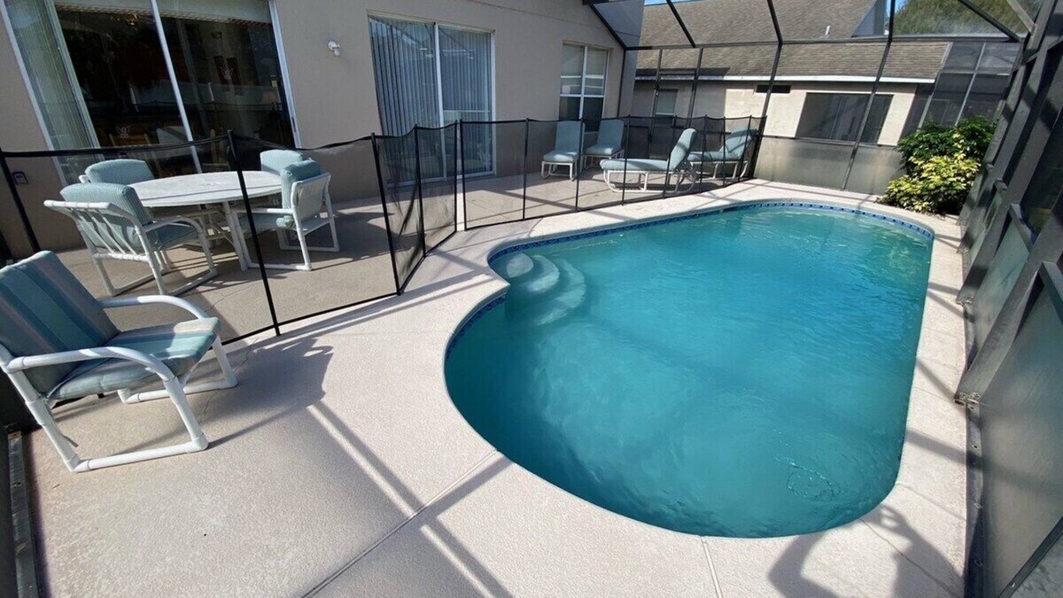 Haines City House | Plenty of Sunshine, Southern Dunes Pool Home