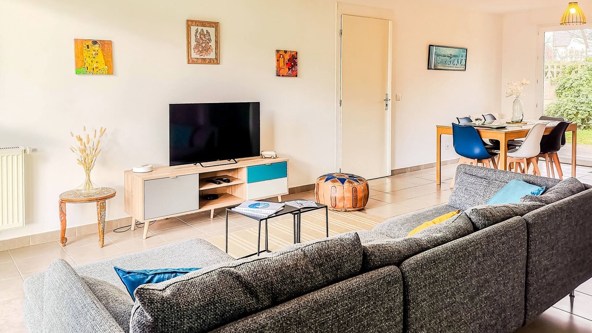 Beaussais-sur-Mer House | Ploubalay Getaway: Modern floor-level House
