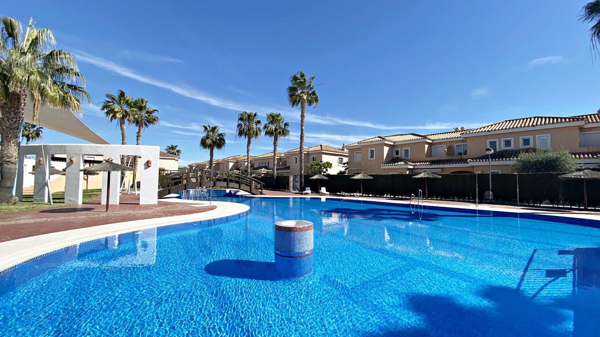 Puerto Rey Apartment | PLS - Apartment with terrace and parking in Vera Playa