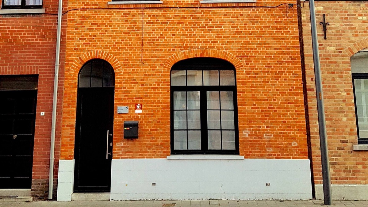 Ieper House | Plumer House stately mansion
