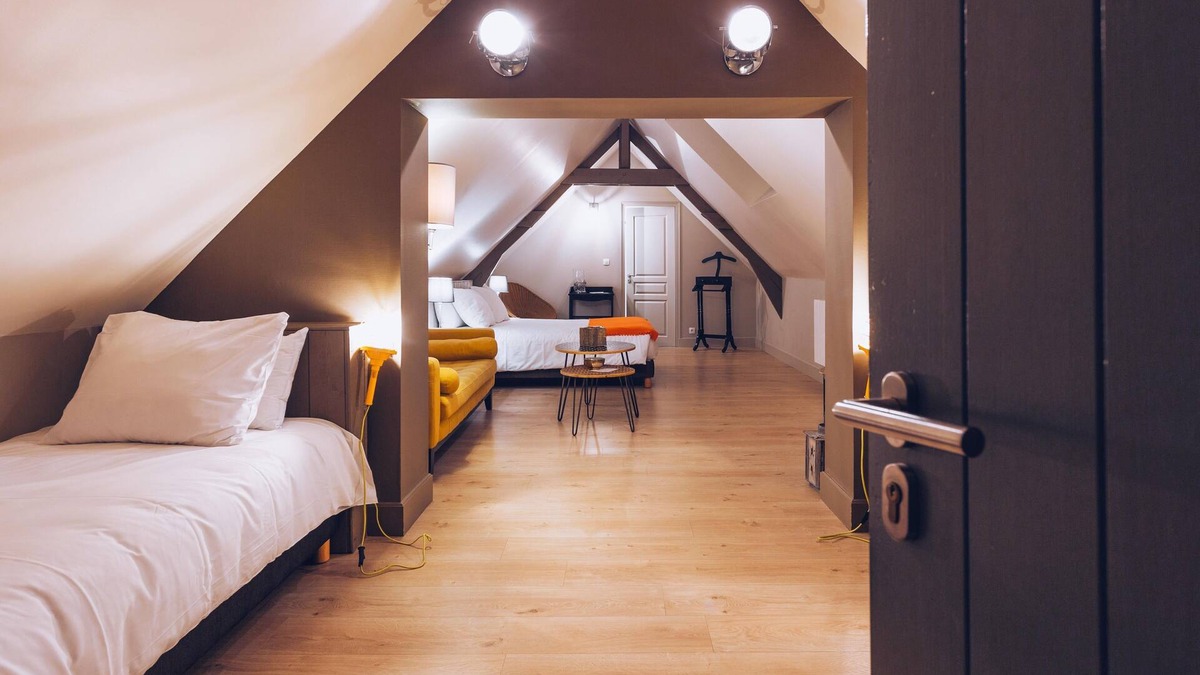 Ecurie Bed & Breakfast | Plumes & Coton