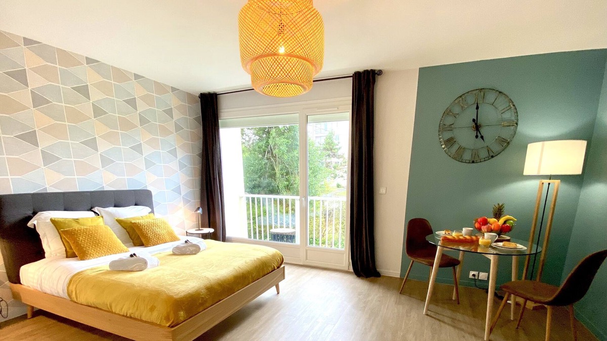La Maladrerie Apartment | Pluto YourHostHelper