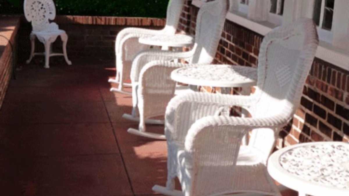 North End Bed & Breakfast | Plymouth Inn