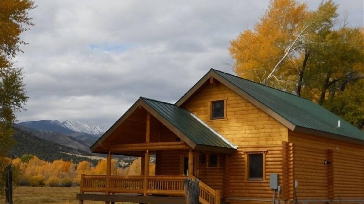 Salida Cabin | PO Ranch Log Cabin, close to Ski Area, rates subject to change for over 2 people